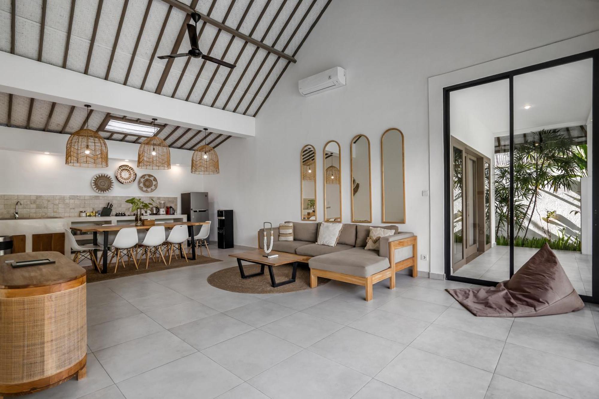 Villa Moju Canggu By Alfred In Bali ภายนอก รูปภาพ