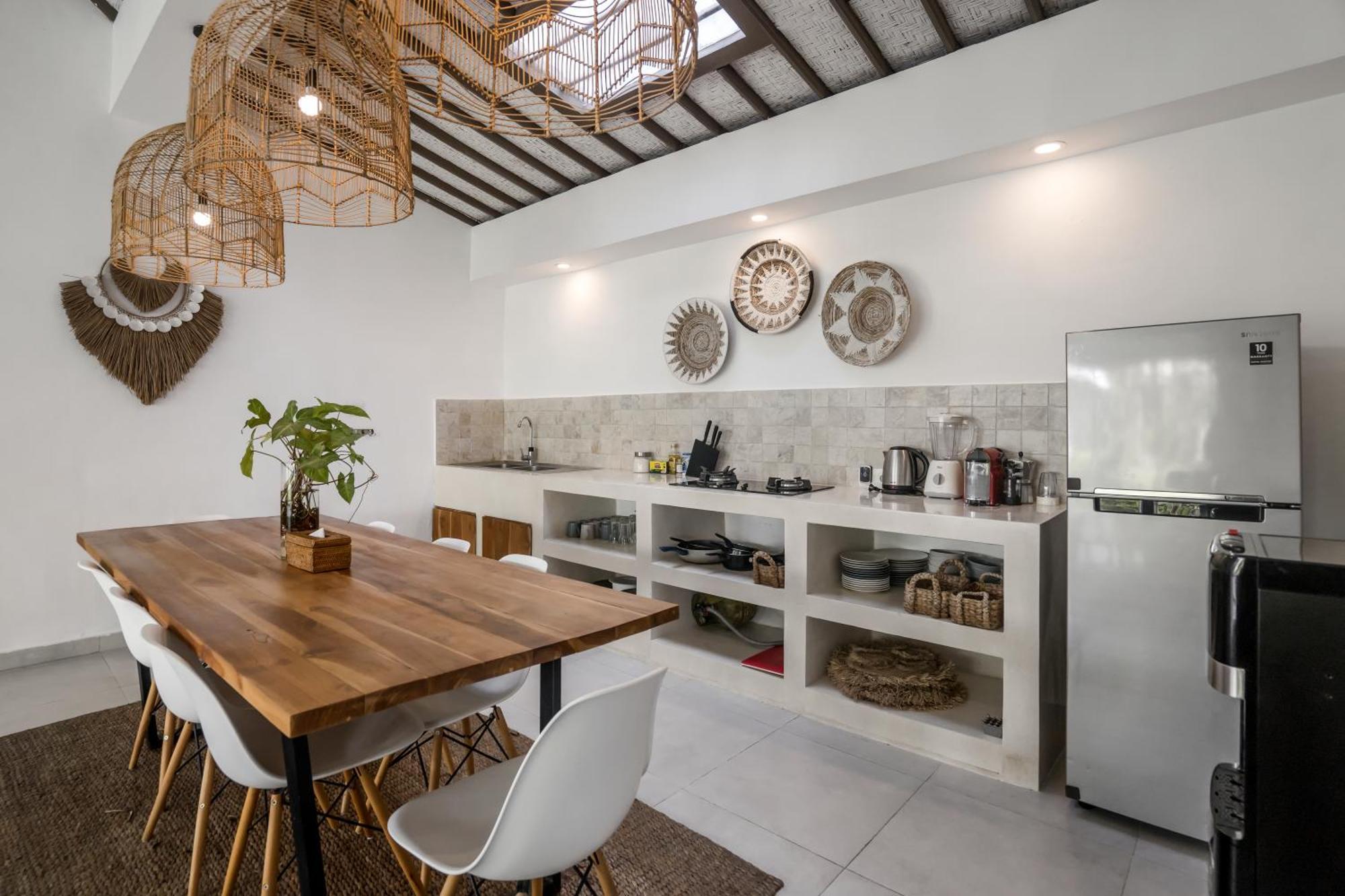 Villa Moju Canggu By Alfred In Bali ภายนอก รูปภาพ